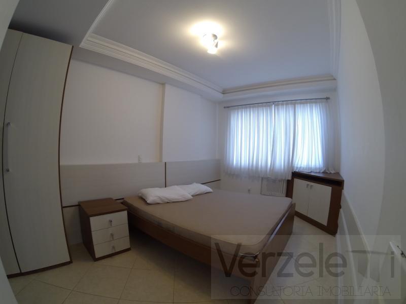 Apartamento à venda com 3 quartos, 127m² - Foto 18