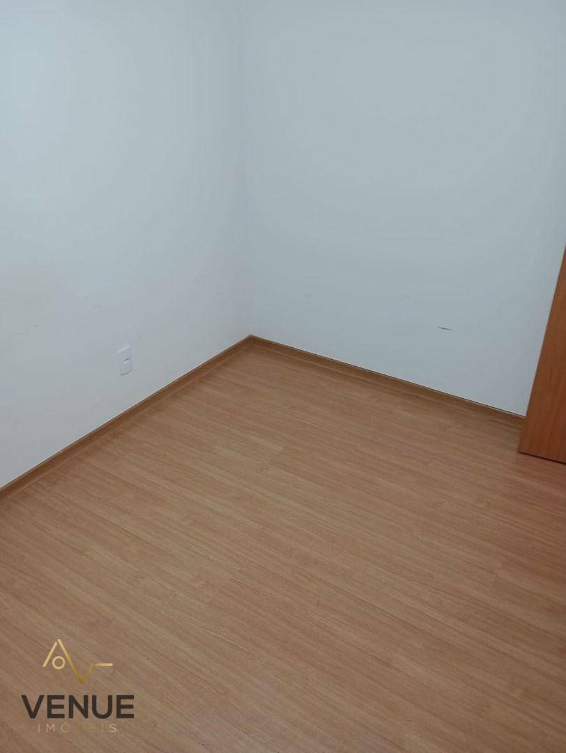 Apartamento à venda com 2 quartos, 44m² - Foto 10