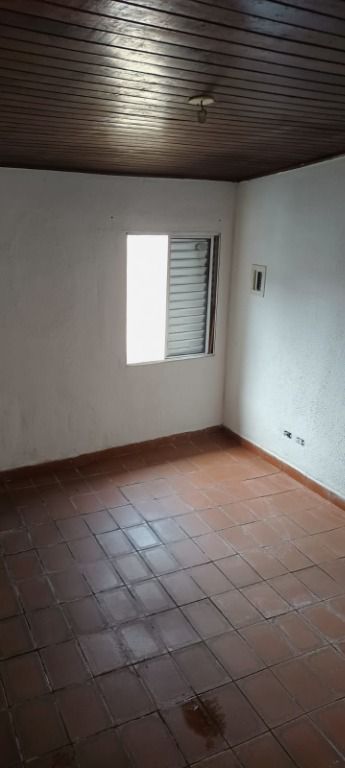 Casa à venda com 1 quarto, 50m² - Foto 13