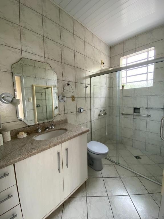 Prédio Inteiro para alugar com 3 quartos, 219m² - Foto 13