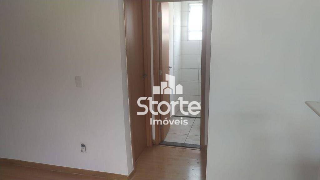 Apartamento à venda com 2 quartos, 39m² - Foto 9