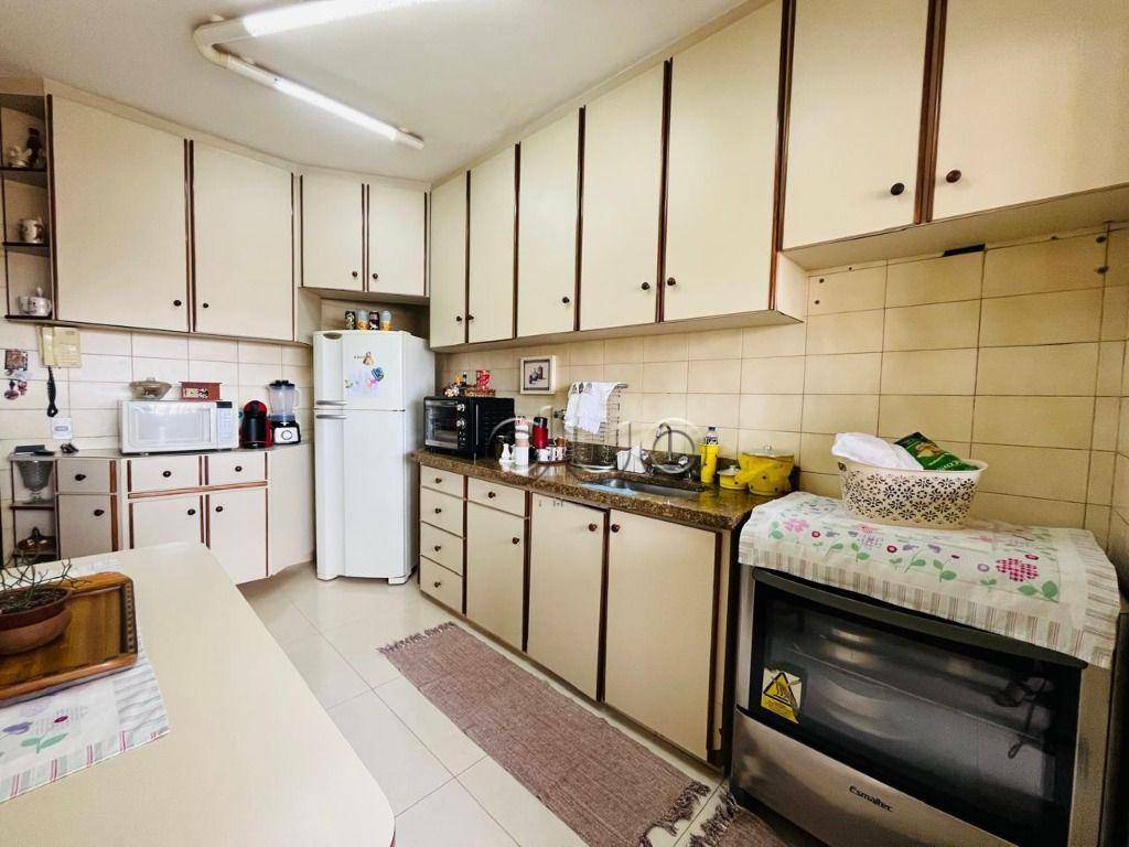 Apartamento à venda com 3 quartos, 95m² - Foto 10