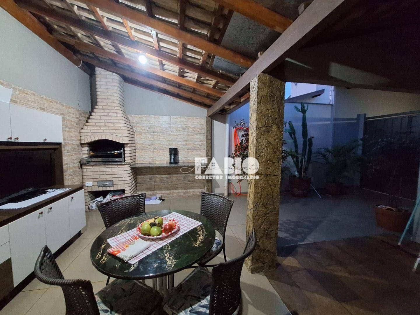 Casa à venda com 3 quartos, 120m² - Foto 25