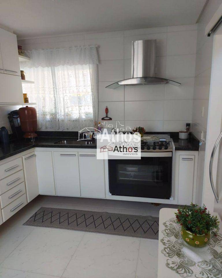 Sobrado à venda com 3 quartos, 181m² - Foto 7