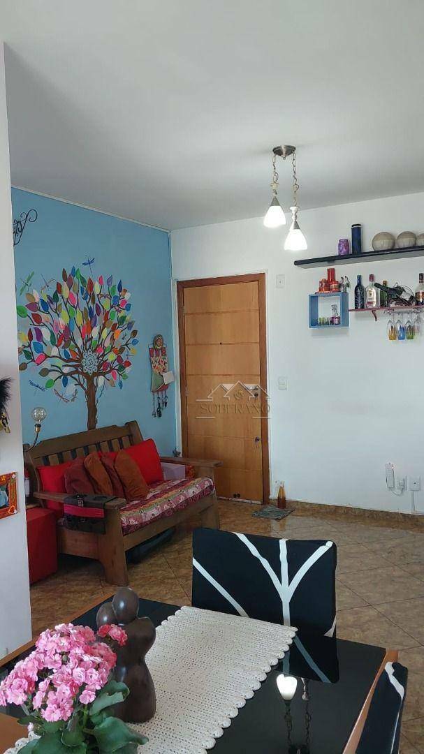 Apartamento à venda com 2 quartos, 70m² - Foto 5