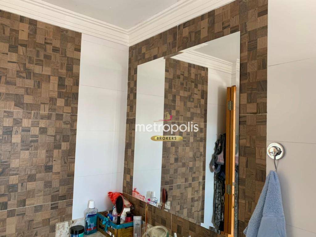 Sobrado à venda com 2 quartos, 220m² - Foto 35