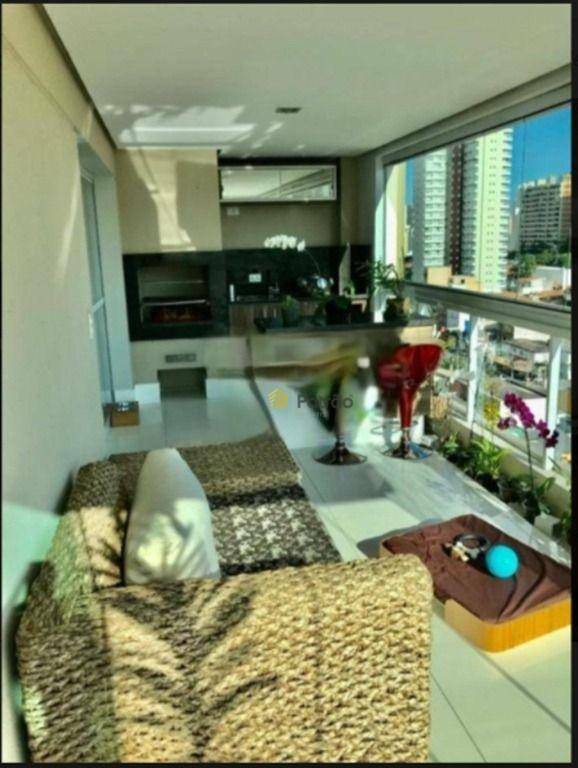 Apartamento à venda com 3 quartos, 130m² - Foto 3