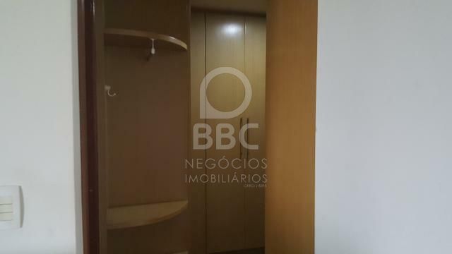 Apartamento para alugar com 3 quartos, 168m² - Foto 13