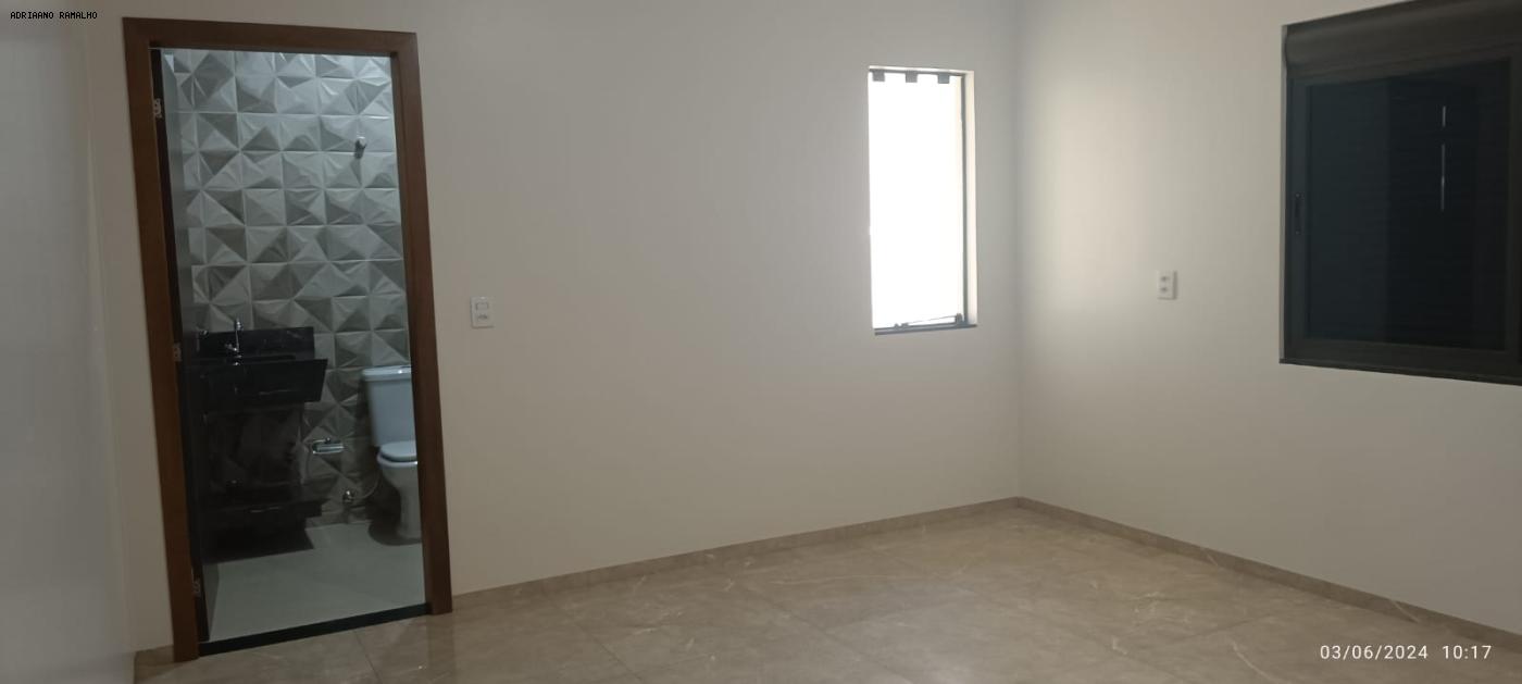 Casa à venda com 3 quartos, 174m² - Foto 25