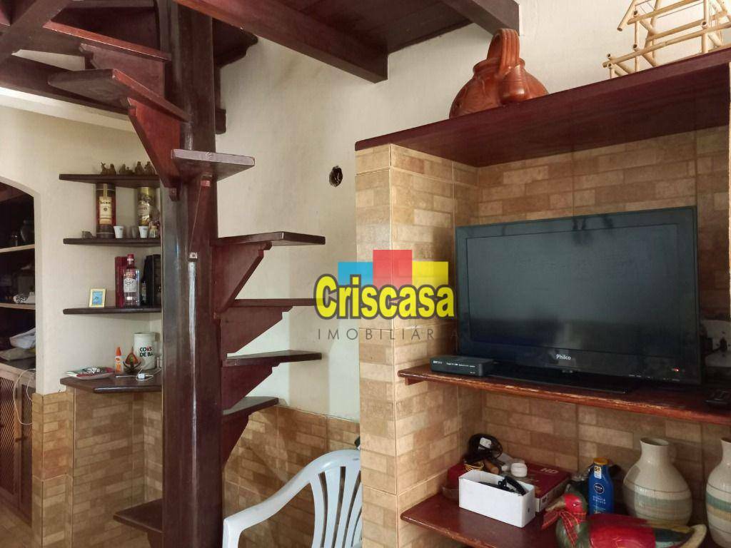 Casa à venda com 2 quartos, 200m² - Foto 3