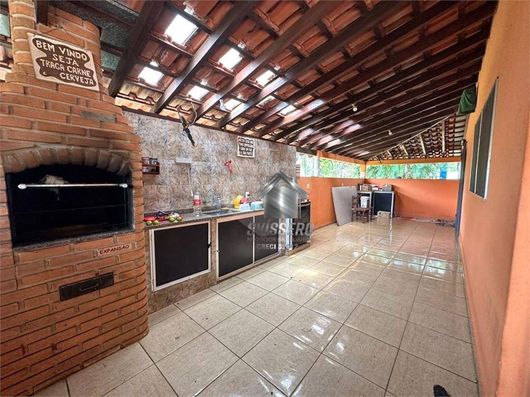 Chácara, 3 quartos, 2500 m² - Foto 2