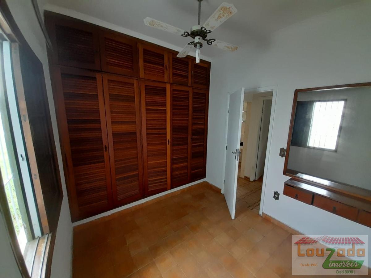 Casa à venda com 4 quartos, 291m² - Foto 8