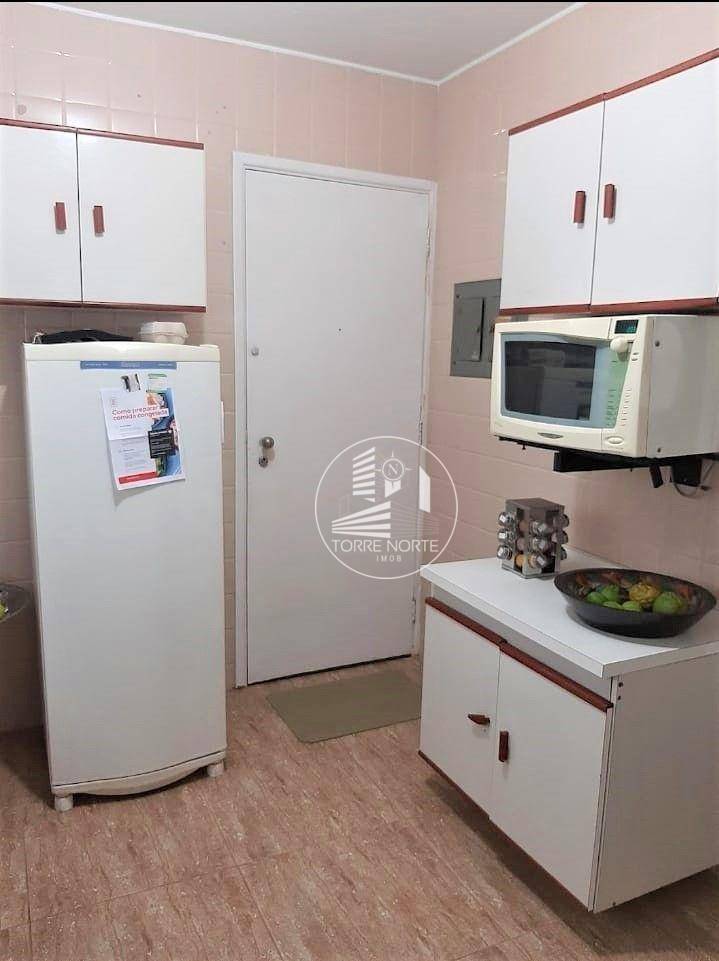 Apartamento à venda com 2 quartos, 100m² - Foto 4