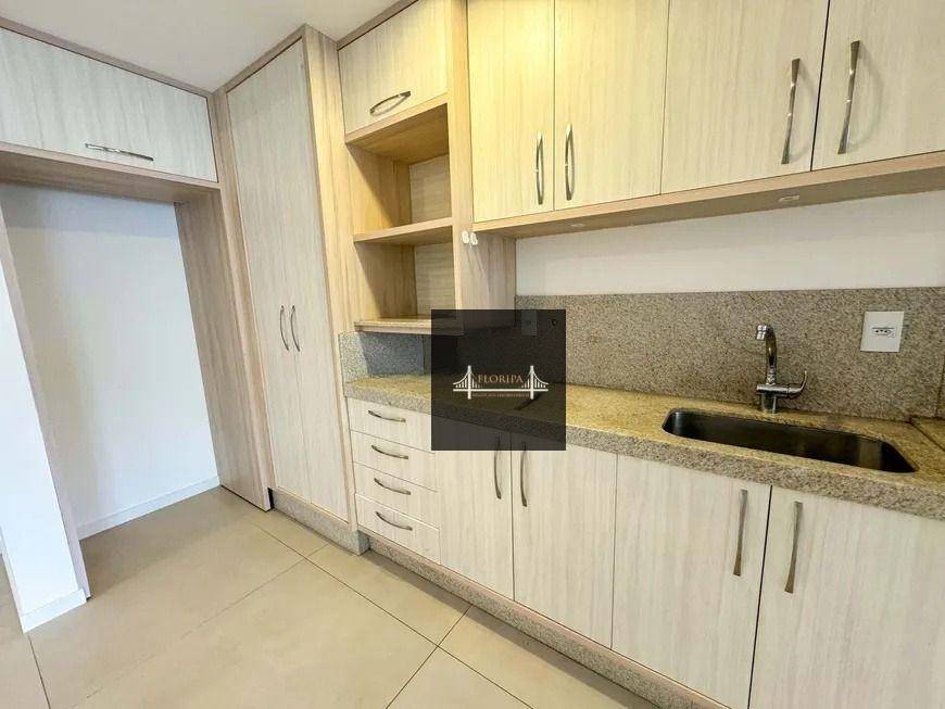 Apartamento à venda com 3 quartos, 105m² - Foto 4