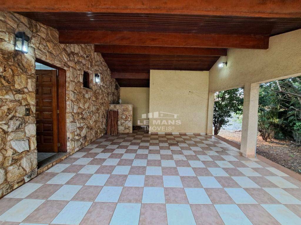 Chácara à venda e aluguel com 5 quartos, 750m² - Foto 7