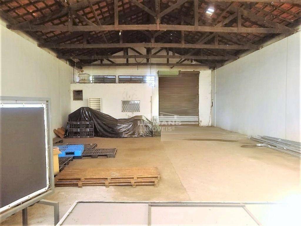 Depósito-Galpão-Armazém à venda, 218m² - Foto 2