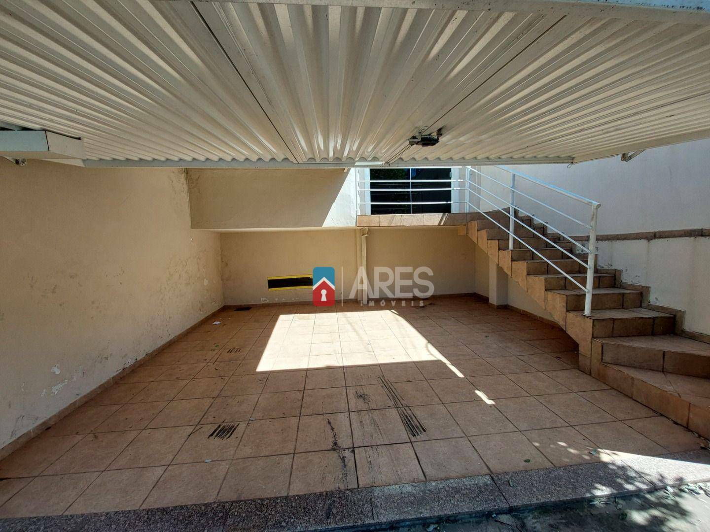 Casa para alugar com 2 quartos, 75m² - Foto 19