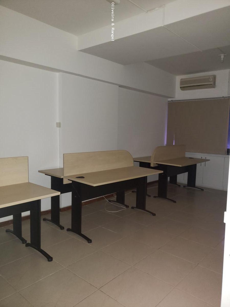 Conjunto Comercial-Sala à venda com 4 quartos, 70m² - Foto 13