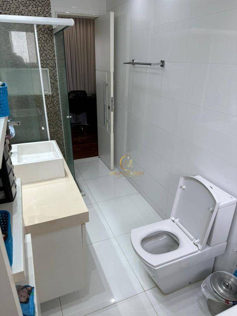 Apartamento à venda com 3 quartos, 130m² - Foto 22