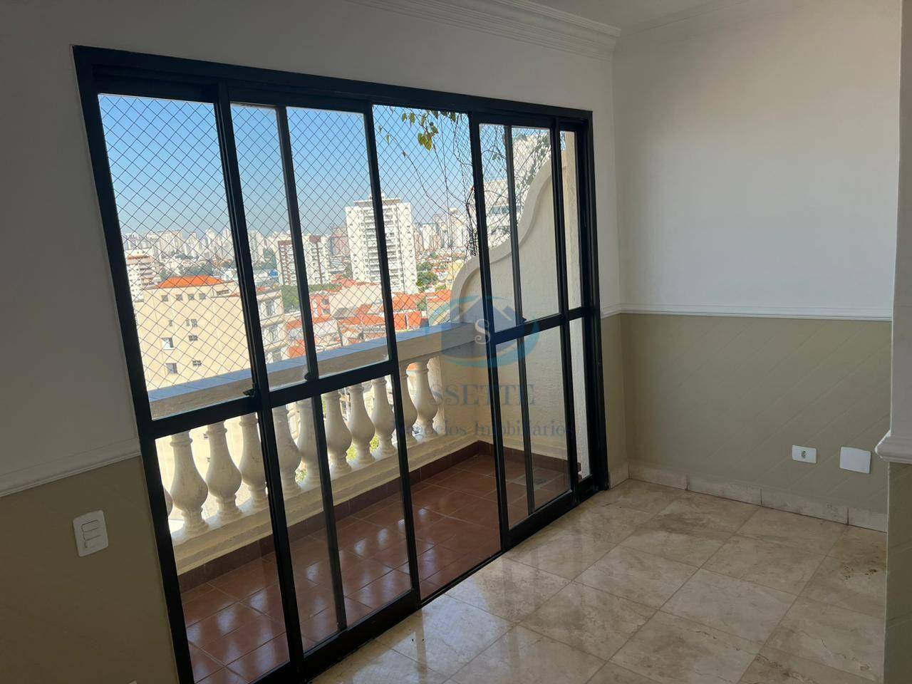 Apartamento à venda e aluguel com 4 quartos, 252m² - Foto 11