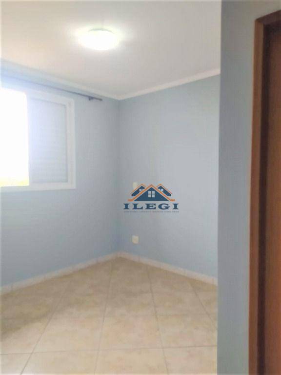 Apartamento para alugar com 3 quartos, 94m² - Foto 15