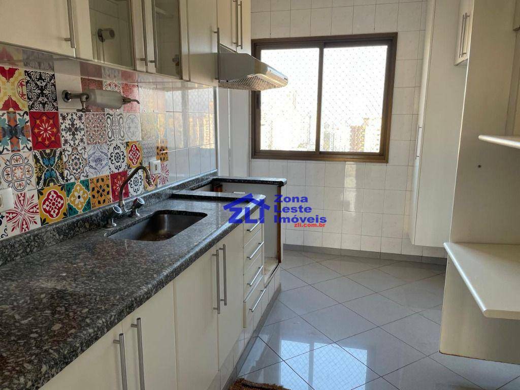 Apartamento para alugar com 3 quartos, 87m² - Foto 3