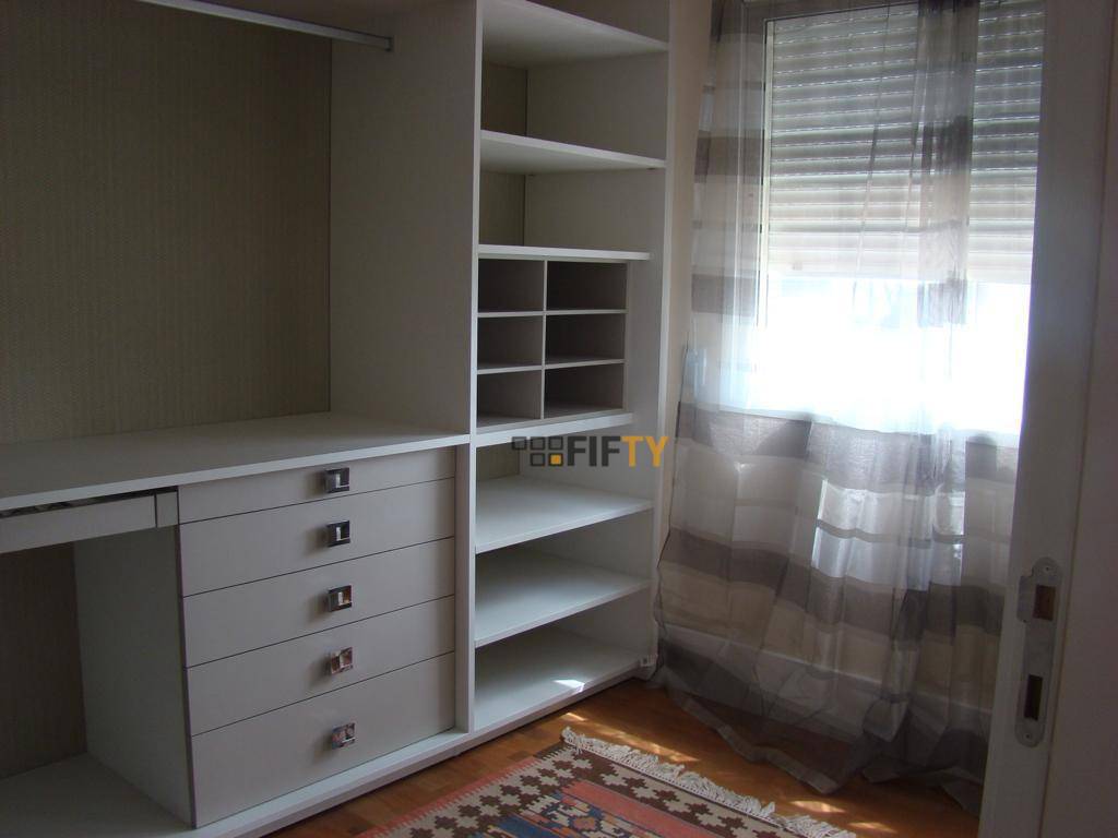 Apartamento para alugar com 2 quartos, 110m² - Foto 14