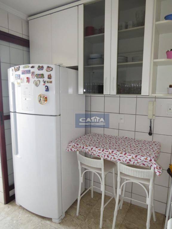 Apartamento à venda com 3 quartos, 90m² - Foto 17