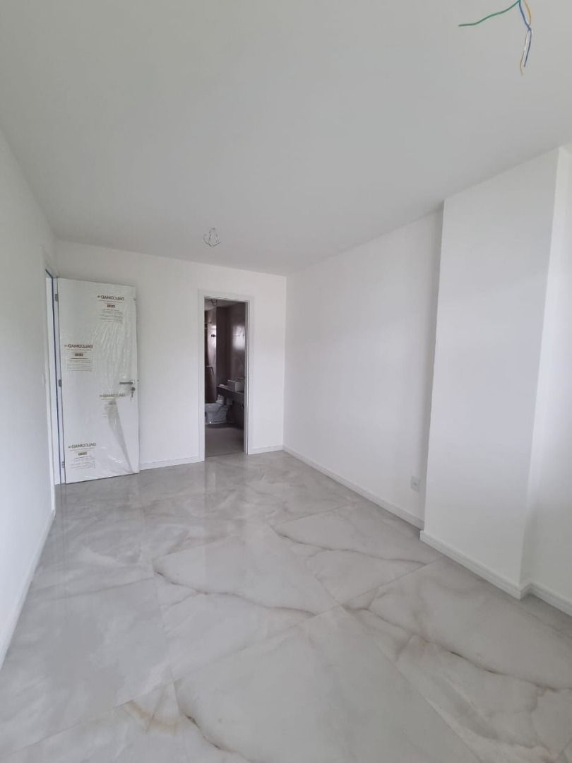 Apartamento à venda com 3 quartos, 110m² - Foto 29