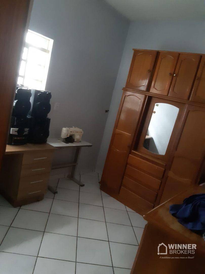 Casa à venda com 3 quartos, 200m² - Foto 14