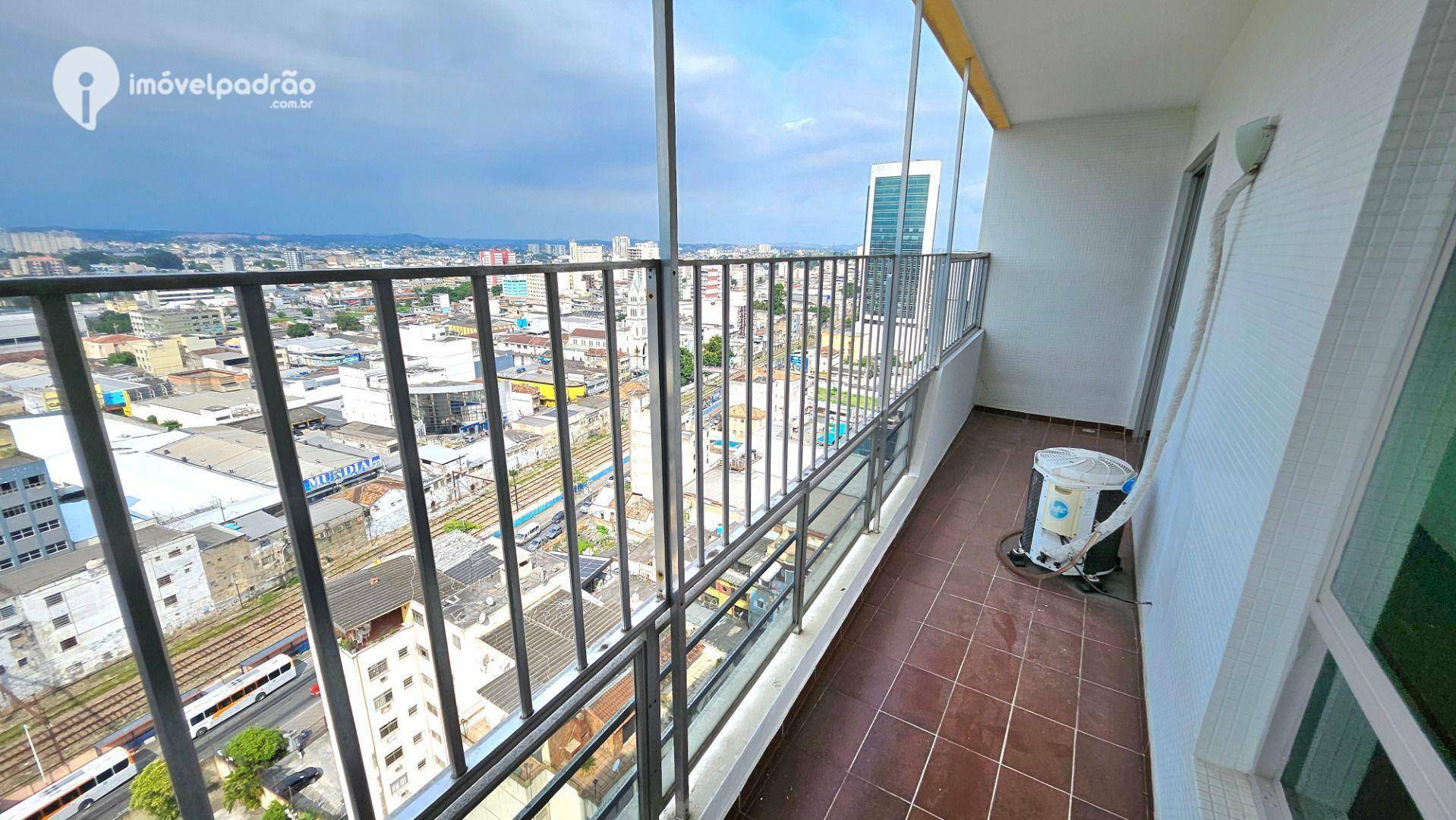 Apartamento para alugar com 3 quartos, 120m² - Foto 16