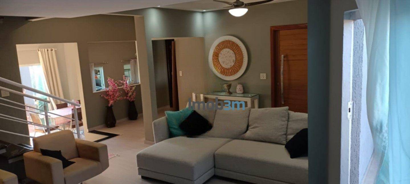 Sobrado, 3 quartos, 240 m² - Foto 2