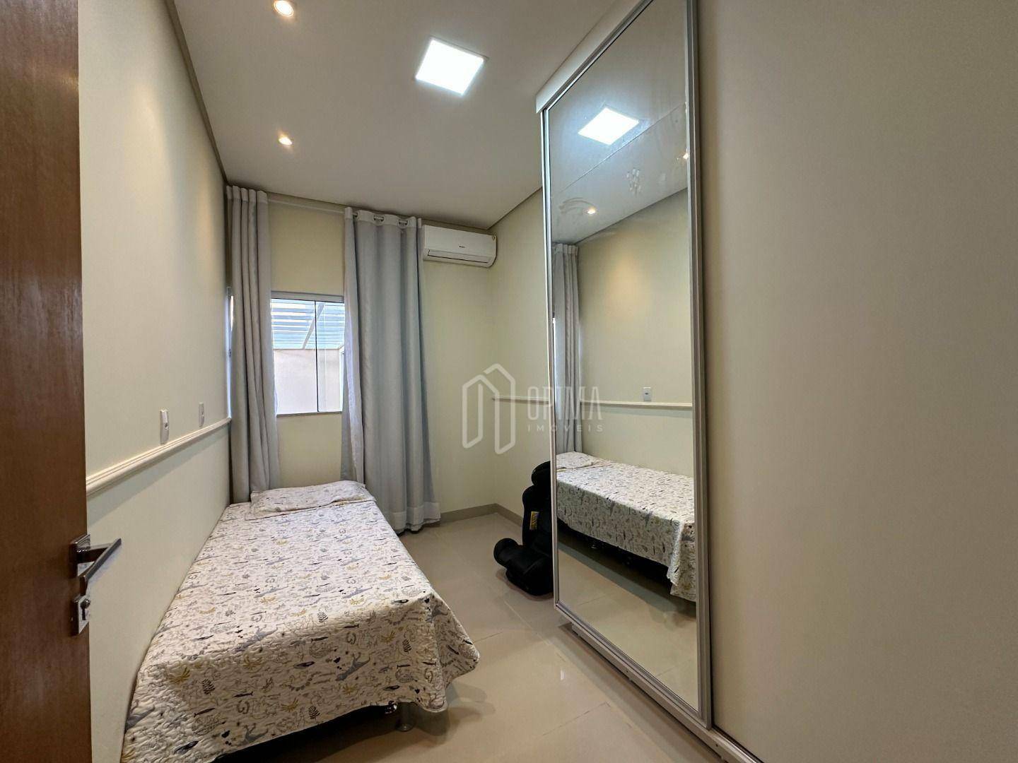 Casa à venda com 3 quartos, 220m² - Foto 12