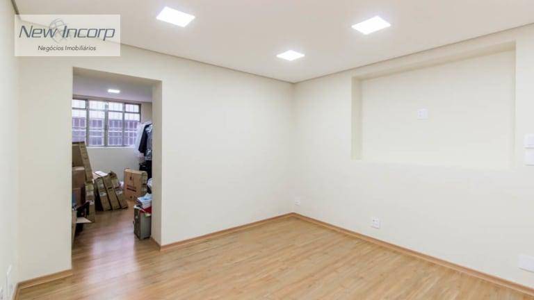 Casa à venda com 4 quartos, 230m² - Foto 9