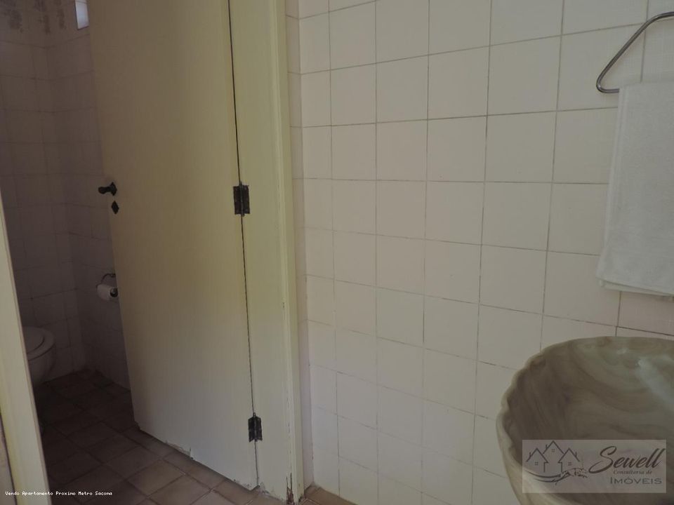 Casa à venda com 4 quartos, 270m² - Foto 18