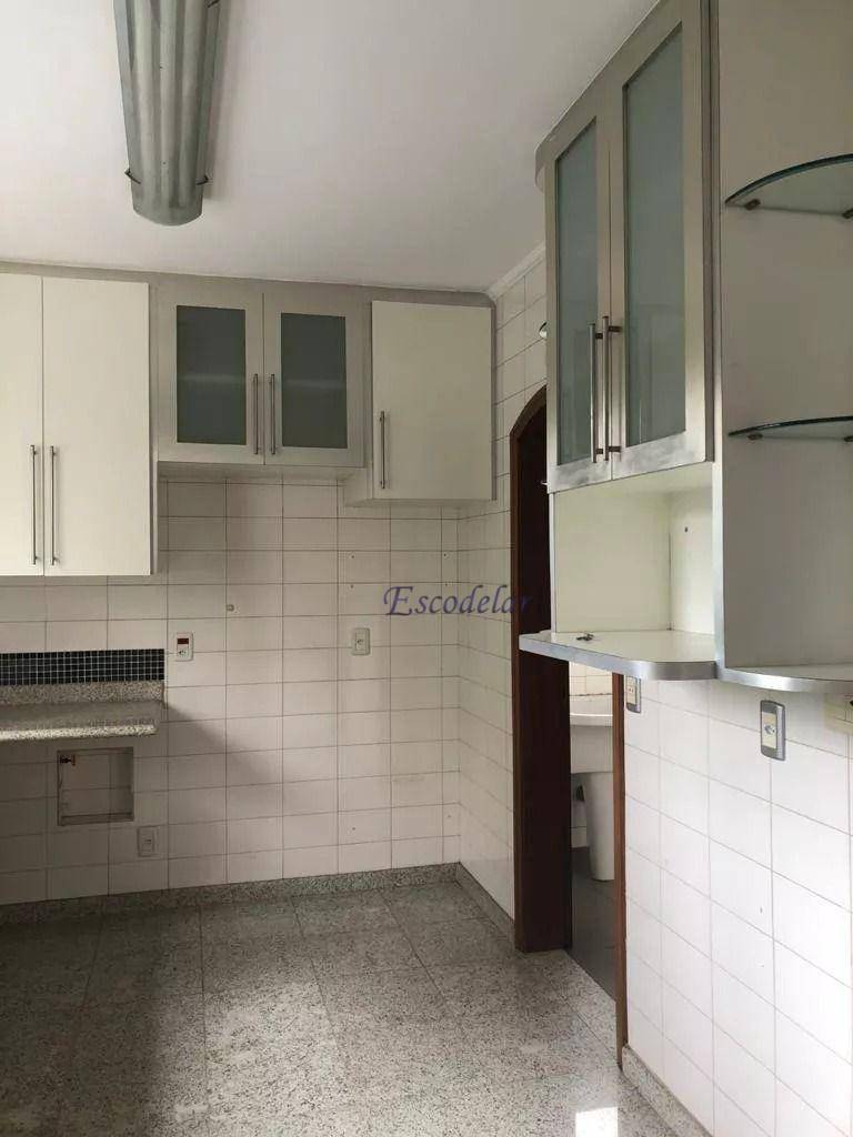 Apartamento à venda com 3 quartos, 242m² - Foto 13