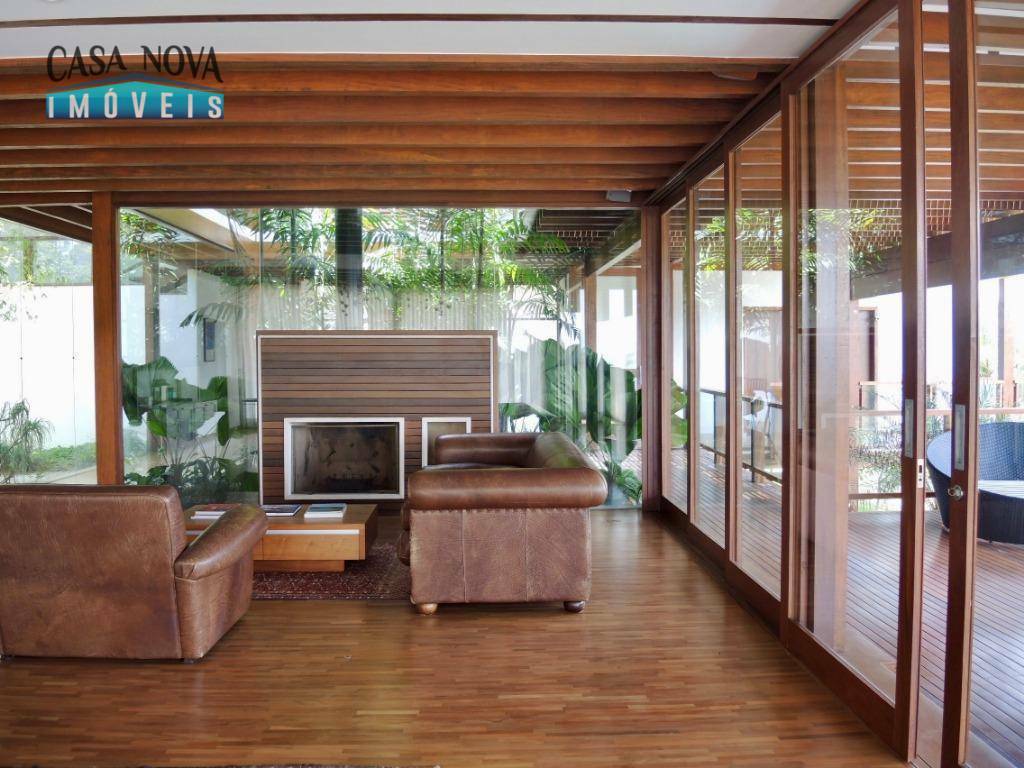 Casa de Condomínio à venda com 5 quartos, 1070m² - Foto 29