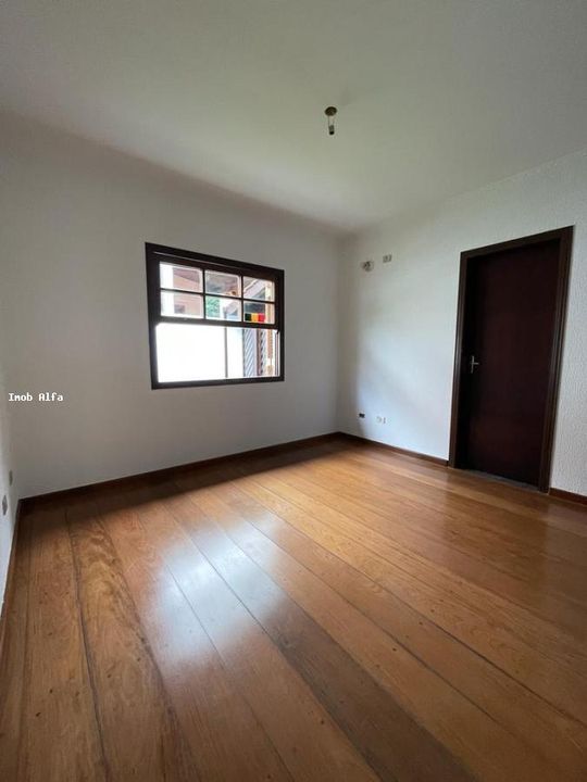 Casa à venda com 3 quartos, 771m² - Foto 20