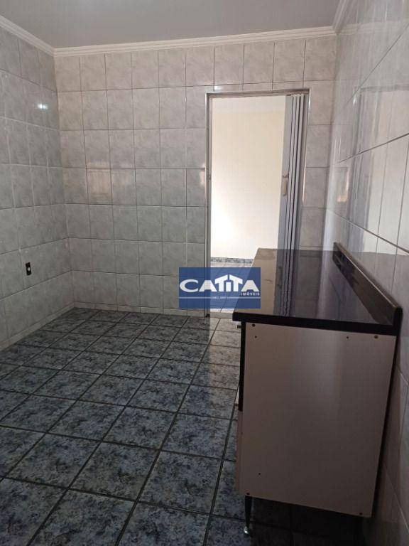 Casa para alugar com 1 quarto, 40m² - Foto 4