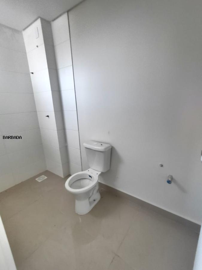 Apartamento para alugar com 2 quartos, 68m² - Foto 3