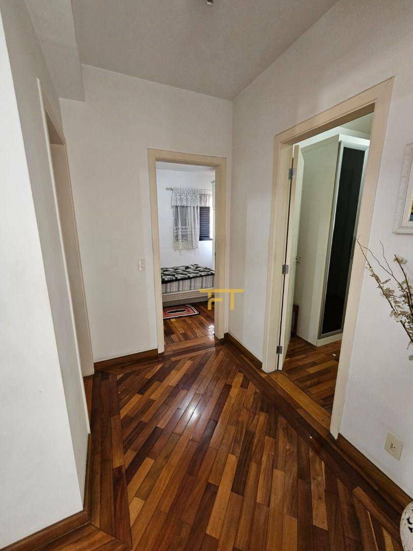 Apartamento à venda com 3 quartos, 122m² - Foto 11