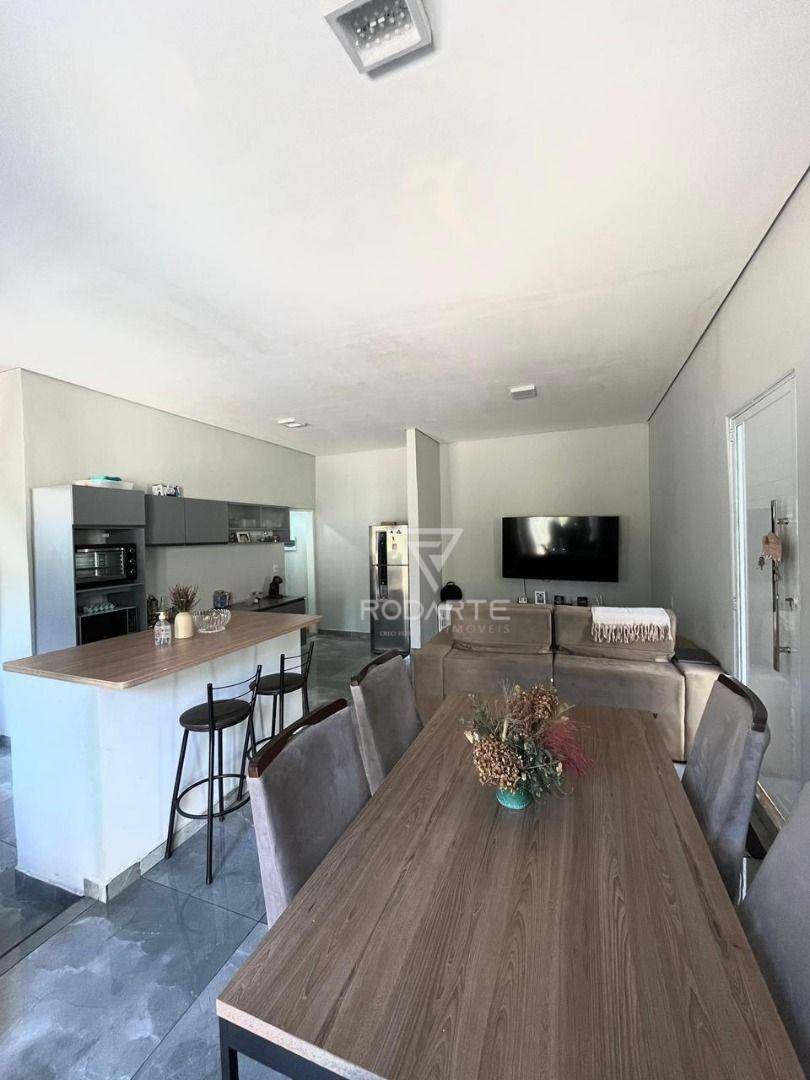 Chácara, 2 quartos, 2400 m² - Foto 1