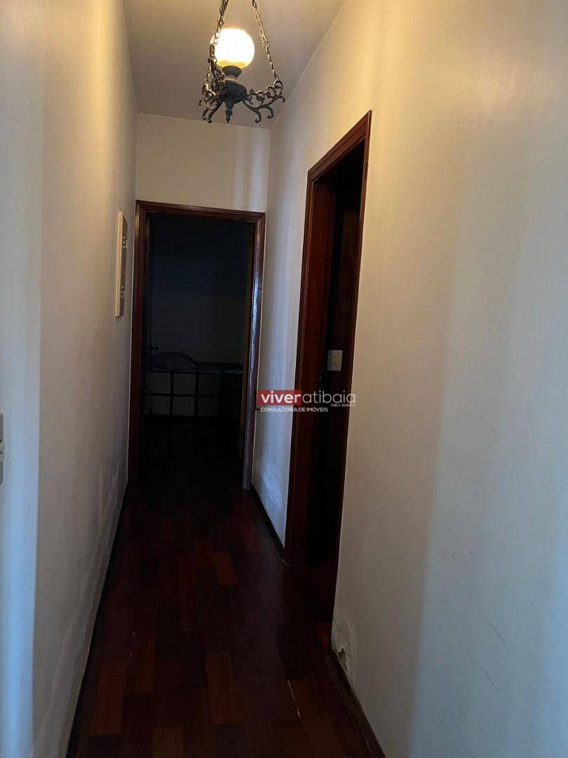 Casa para alugar com 3 quartos, 335m² - Foto 17