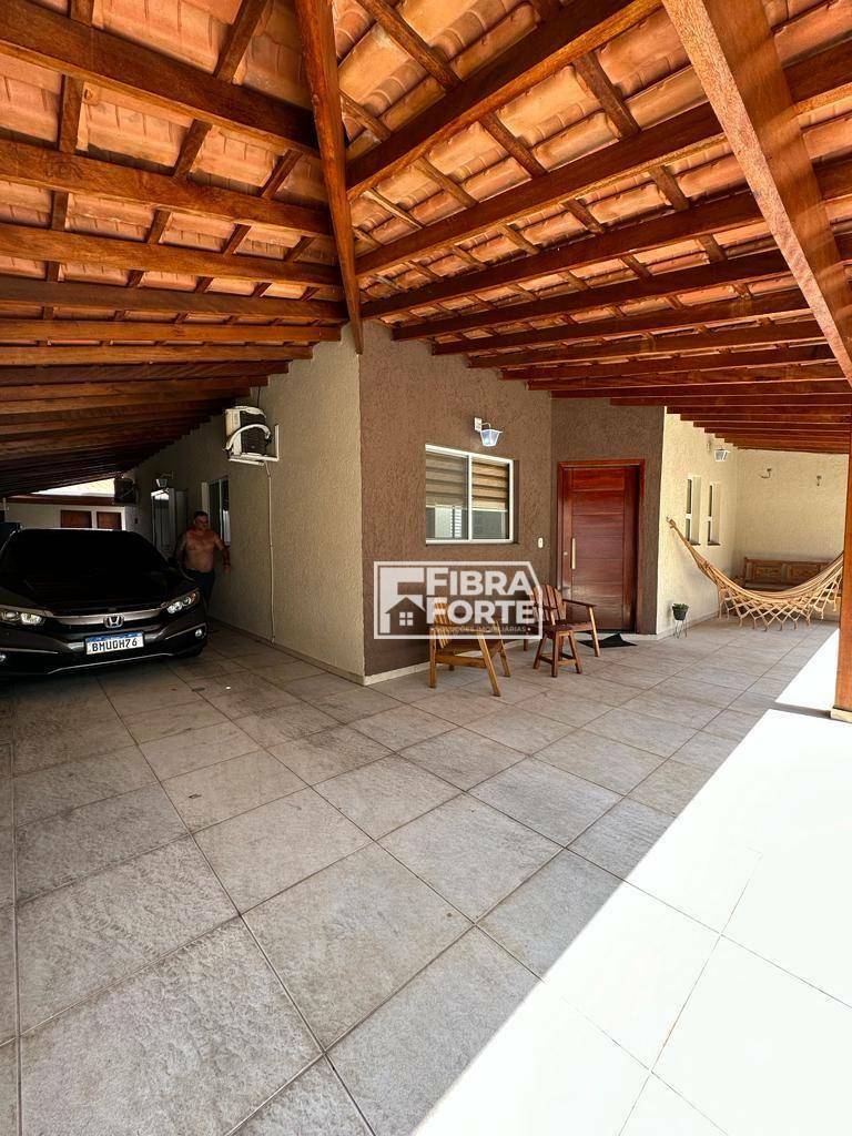 Casa à venda com 3 quartos, 164m² - Foto 3