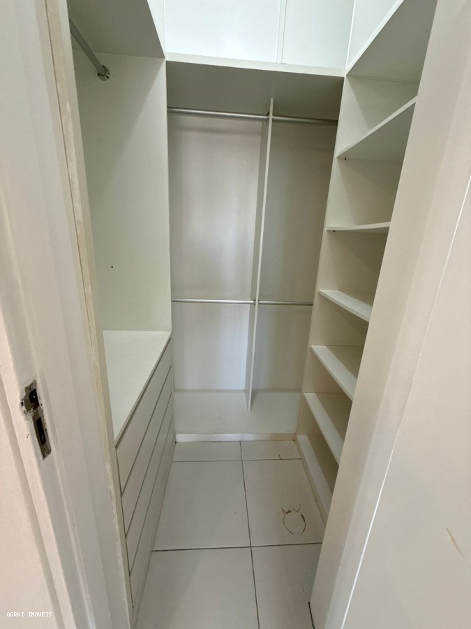 Apartamento à venda com 3 quartos, 158m² - Foto 32