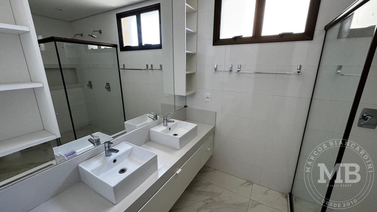 Apartamento à venda com 4 quartos, 182m² - Foto 19