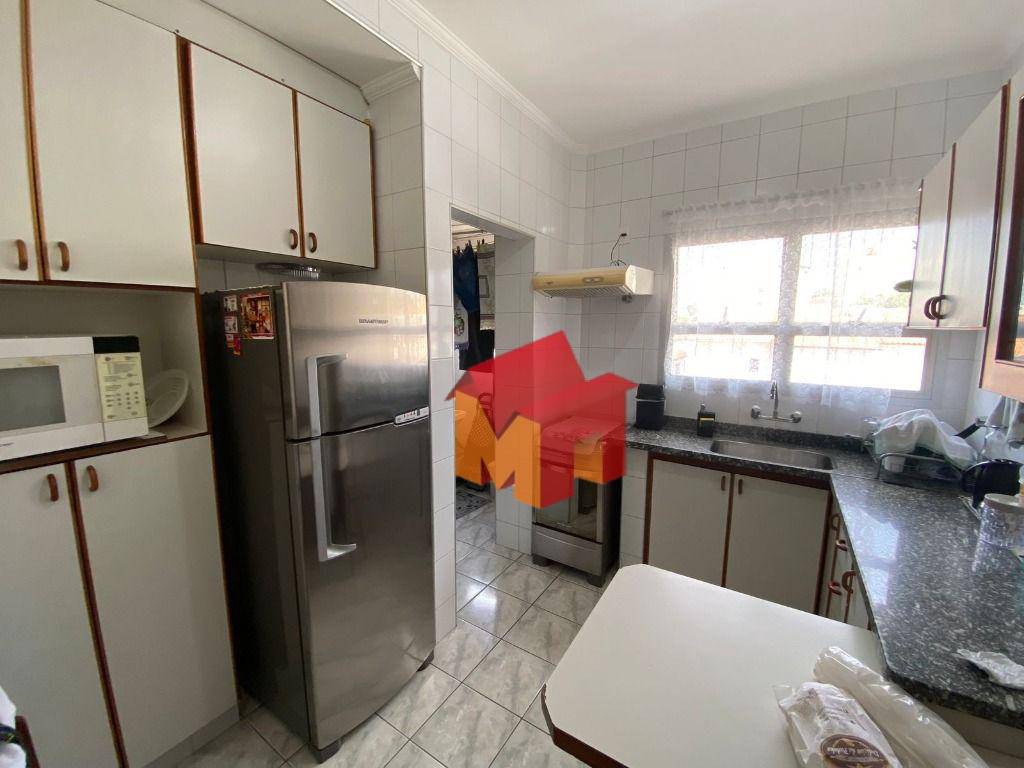 Apartamento à venda com 2 quartos, 60m² - Foto 4