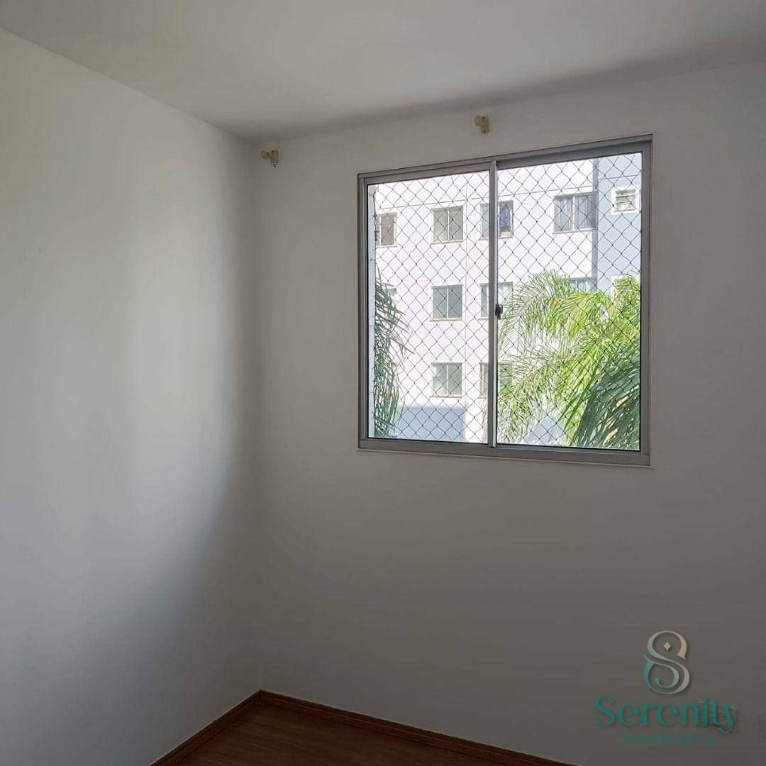 Apartamento para alugar com 2 quartos, 45m² - Foto 13