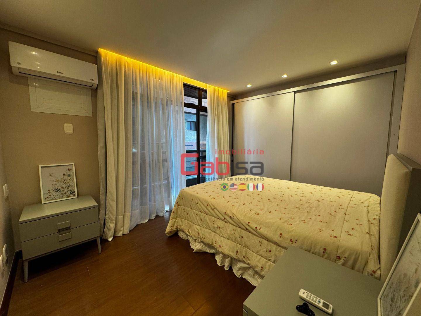 Apartamento à venda com 3 quartos, 250m² - Foto 15