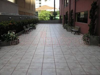 Apartamento para alugar com 3 quartos, 145m² - Foto 21